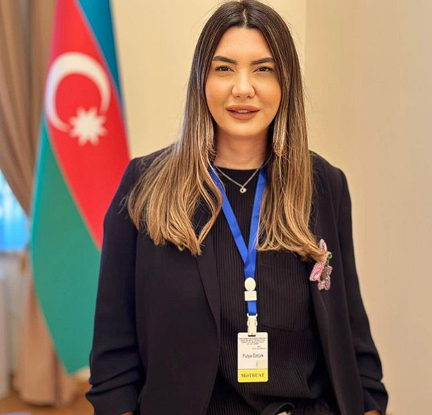 'Umre' fotoğrafı bir anda gündeme oturdu! Fulya Öztürk'ten açıklama - Resim: 3