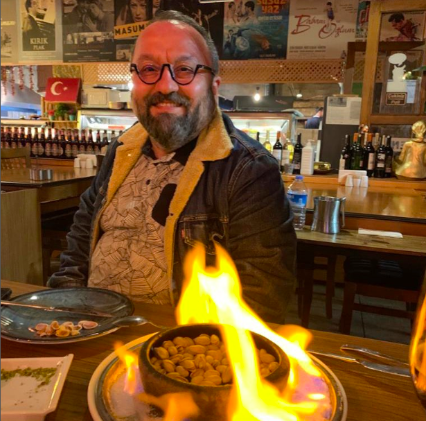 ABD'ye taşınan oyuncu Erdem Baş'ın 10 dolarlık abur cubur alışverişini paylaştı olanlar oldu - Resim: 2