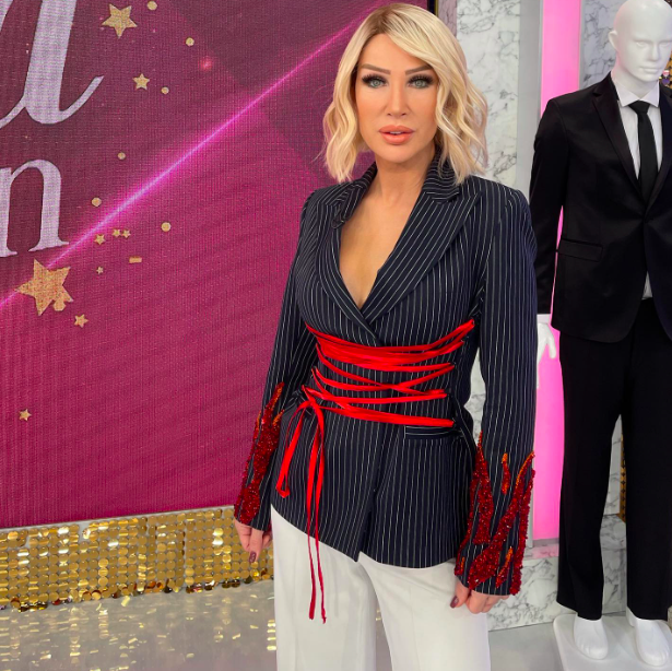 Seda Sayan evlendi 7. eşi Çağlar Ökten ile Prag planları suya düştü işte nikahtan kareler - Resim: 3