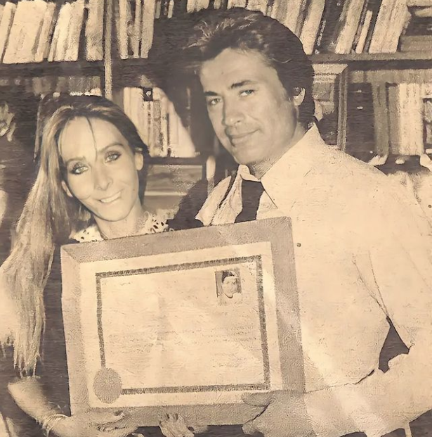 Cüneyt Arkın ilk eşinden olan kızı Filiz'i niye sakladı? 2 oğlu var sanıldı sır ortaya çıktı - Resim: 3