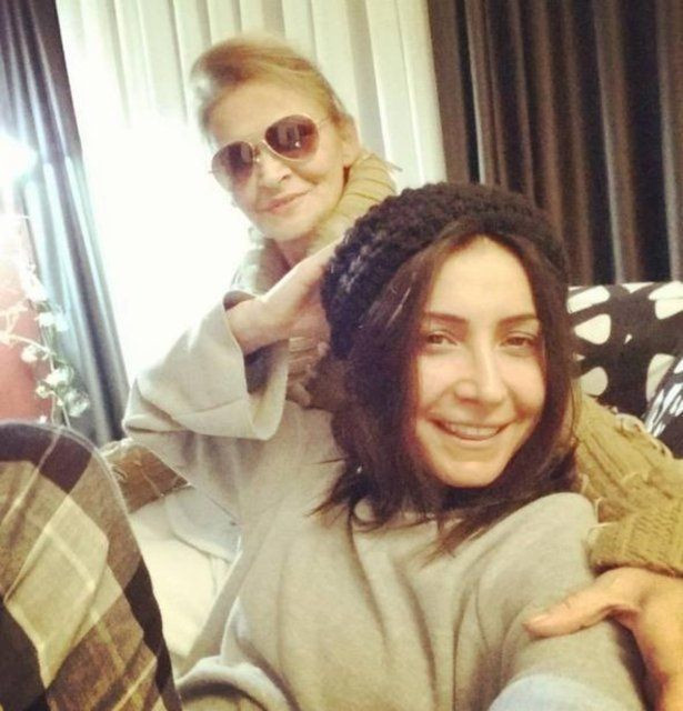 Yaşar Alptekin'in eşi Nilgün Altınyay yaşamını yitirdi 21 yıl sonra yeniden evlemişlerdi - Resim: 4