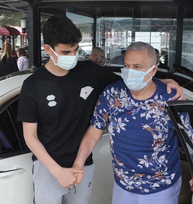 'Kadınlara yürüyorum' deyip konuştu! İbrahim Tatlıses'in nikahına olay yorum - Resim: 4