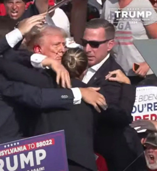 ABD başkan adayı Donald Trump'a silahlı saldırı - Resim: 1