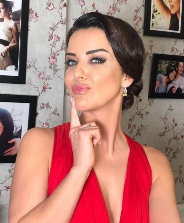 "Üzülerek bildiriyorum" diyerek duyurdu! Ünlü sunucu Nursel Ergin boşandı - Resim: 1