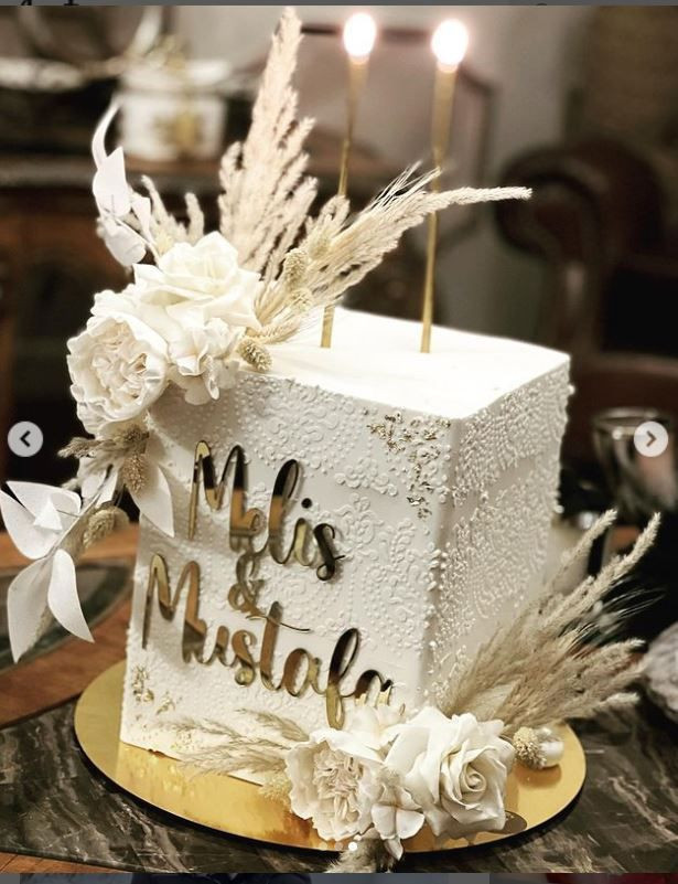 Mustafa Sandal ve Melis Sütşurup evlilik için ilk adımı attı nişanlandılar Melis Sütşurup kaç yaşında - Resim: 3