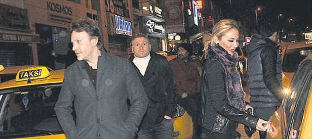 Mirgün Cabas sarışın güzelle yakalandı! Olay yaratacak görüntüler! - Resim: 4