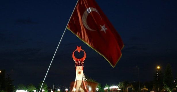 15 Temmuz sözleri resimli kısa anlamlı 15 Temmuz mesajları-2021 - Resim: 3
