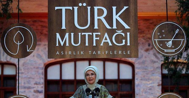Emine Erdoğan, Cumhurbaşkanı'nın kahvaltıda en sevdiği şeyi açıkladı! 'Nisan yağmurundan yoğurt mayalıyorum' - Resim: 4