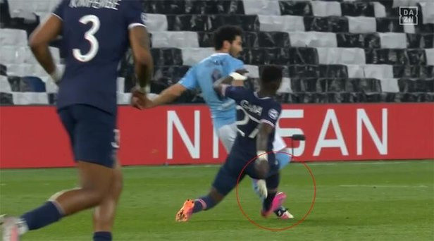 Şampiyonlar Ligi'nde PSG'yi geçen Manchester City avantajı kaptı - Resim: 0