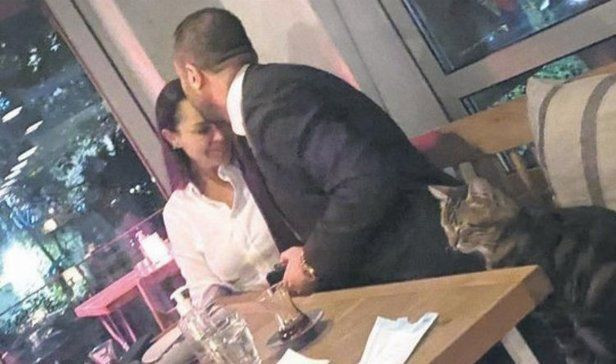 Hülya Avşar'a hacker şoku! Hesabı çalındı: 'Fotoğraflarım var' deyip duyurdu - Resim: 1