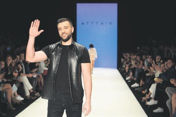 Beyonce Los Angeles'ta Azeri Türk tasarımcı tercih etti! Beyonce'tan Türk şıklığı - Resim: 3