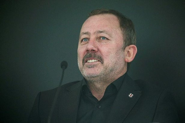 Sergen Yalçın'dan Ahmet Nur Çebi'ye: Cinayet mi var başkan - Resim: 0