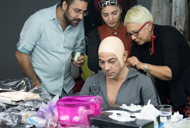 Ünlü oyuncu tanınmaz hale geldi - Resim: 2