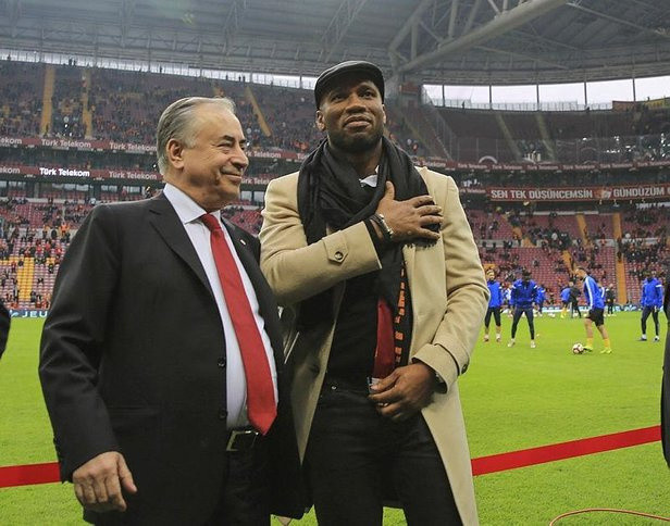 Galatasaray'da Fatih Terim'i çıldırtacak Drogba teklifi - Resim: 0