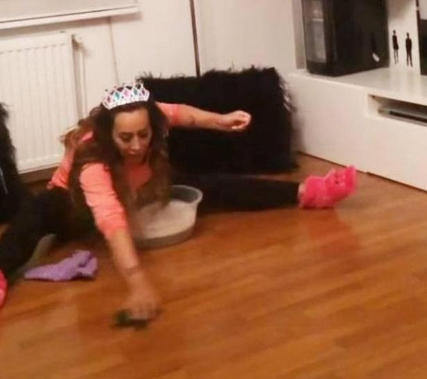 Daha da seveceksiniz! Ünlülerin en mahremiyet halleri... - Resim: 2