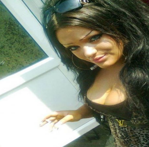 Facebook'un İran'lı güzelleri - Resim: 4