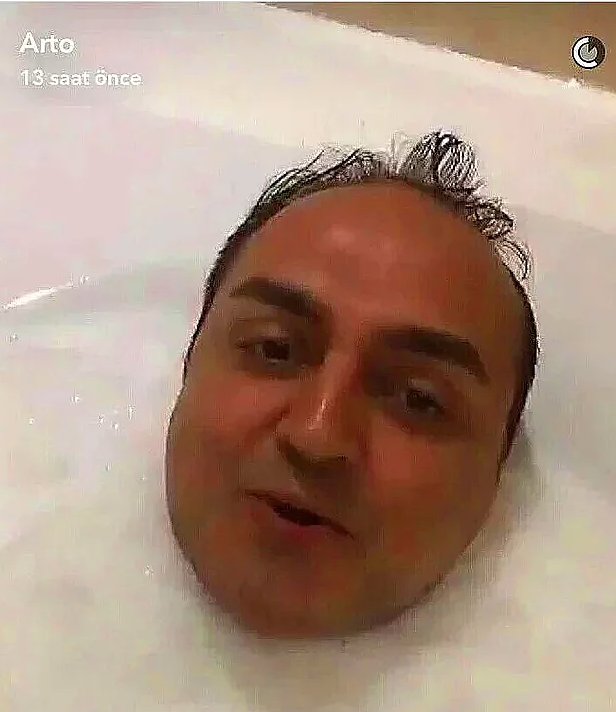 Onu bir anda böyle görünce neye uğradığını şaşırdı ama... - Resim: 4