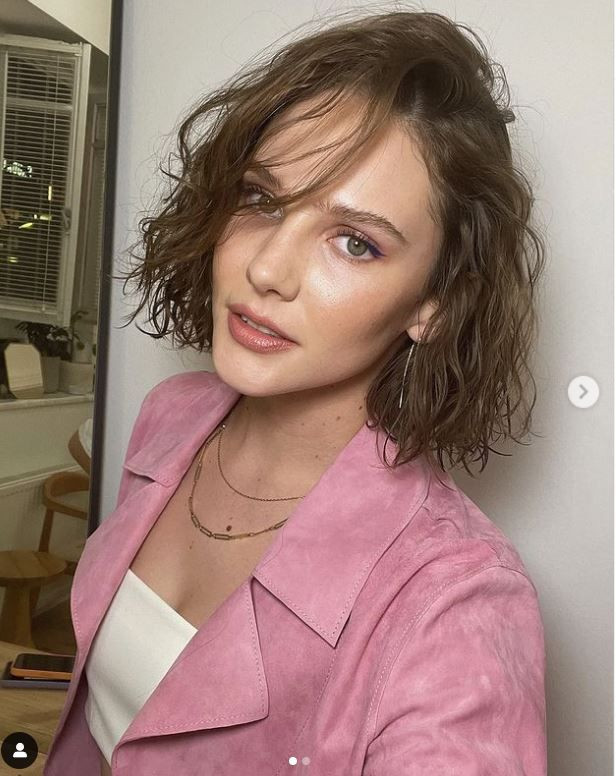 Maraşlı dizisinin 'Mahur'u Alina Boz ve Rus annesinden dikkat çeken Ukrayna savaşı paylaşımı - Resim: 4