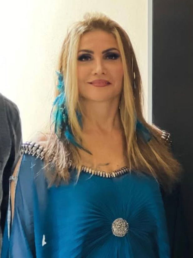 Serenad Bağcan tuzağa düştü 5 milyon TL'sini dolandırıcılara kaptırdı! - Resim: 4