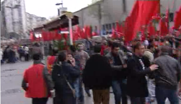 İstanbul'da 1 Mayıs gerginliği - Resim: 2