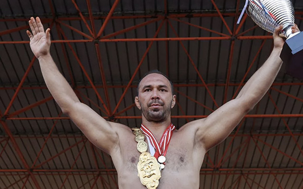 Ali Gürbüz nereli kimin oğlu Başpehlivan Ali Gürbüz babası kimdir? - Resim: 0