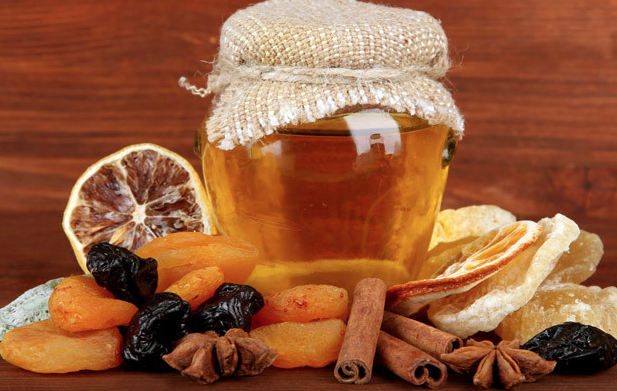 Tarçın ve balı karıştırıp her gün bir kaşık tüketin! Bu faydalarını göreceksiniz - Resim: 1