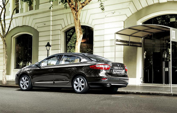 Renault Fluence 4 bin TL indirim yaptı - Resim: 1