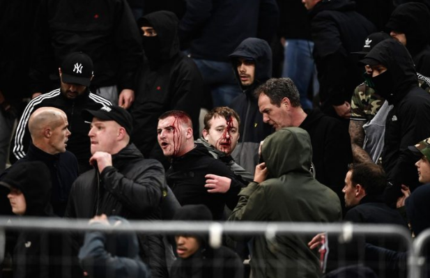 Dev maç öncesi ortalık karıştı tribünde kan döküldü! - Resim: 1