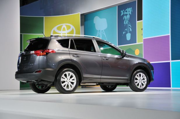 Toyota RAV4'ten şık fotoğraflar - Resim: 4