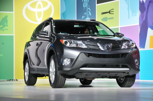 Toyota RAV4'ten şık fotoğraflar - Resim: 2