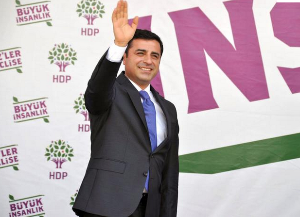 HDP'de Eş Başkanlık için konuşulan sürpriz isim! - Resim: 1