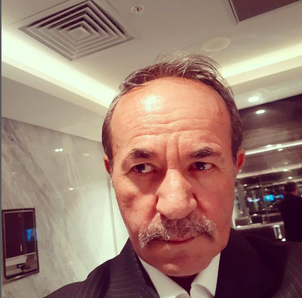 Ünlü oyuncu Engin Yüksel'in evlat acısı! Ayrılık ne zormuş be oğlum... - Resim: 3