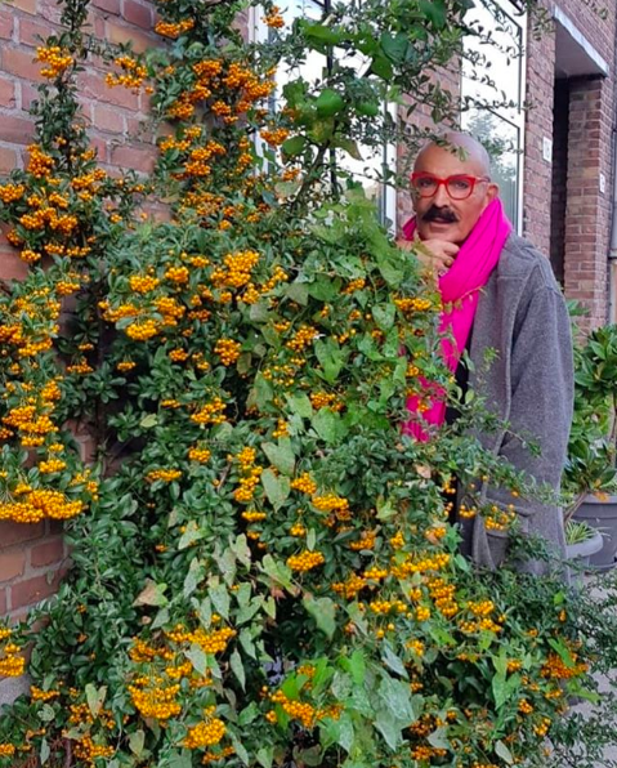 Cemil İpekçi kaç yaşında kaç kere evlendi ilk karısına bakın kimdir? - Resim: 3