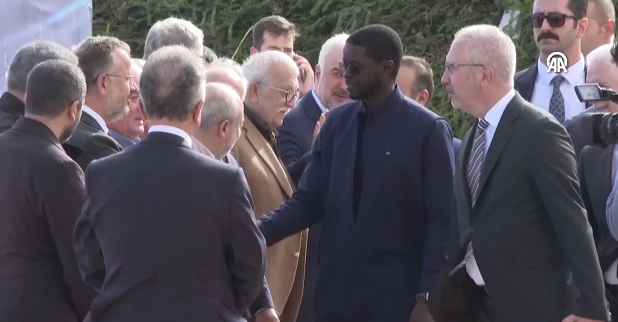 Cumhurbaşkanı Erdoğan, cuma namazını Büyük Çamlıca Camisi'nde kıldı - Resim: 0