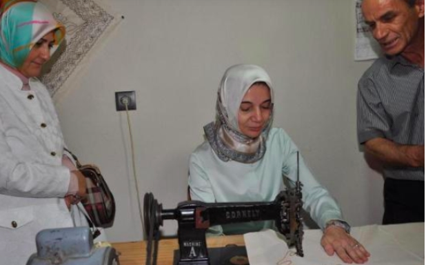 Bekir Bozdağ çocukları oğlu Alperen Bozdağ kimdir, ne iş yapıyor? - Resim: 1