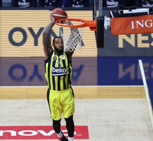 Fenerbahçe Beko'da isyan! Yabancı oyuncular FIBA'ya şikayet etti - Resim: 0