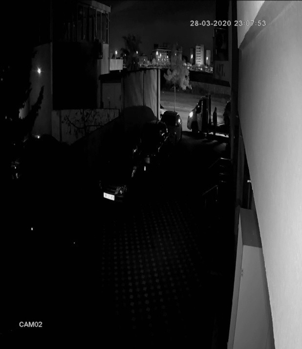 Adana'da otomobilleriyle kaza yaptılar başka araç çalarak tamire kalkıştılar - Resim: 1