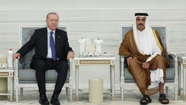 Cumhurbaşkanı Erdoğan taziye ziyareti için Katar'da - Resim: 0