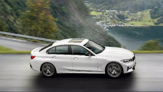2019 BMW 3 serisi tanıtıldı! Tasarım harikası - Resim: 3