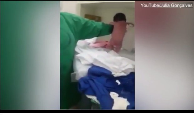 Mucize bebeğe bakın doğar doğmaz yürümeye başladı - Resim: 2