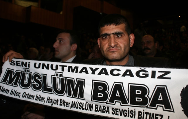 Müslüm Baba'nın cenazesinden çarpıcı kareler - Resim: 4