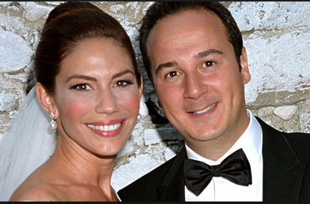 Çıplak bir zenciyle dans etmişti... Arka Sokaklar'ın Melek komiserinden çocuk itirafı - Resim: 1