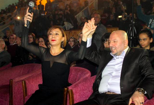 Şarkıcı Yudum'un eşi kimdir Erol Koral ne iş yapıyor yaşı? - Resim: 1