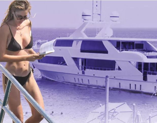 Şeyma Subaşı'nın 'Bodrum yangınında okuduğu kitabı'nı elinden düşürmüyor - Resim: 1