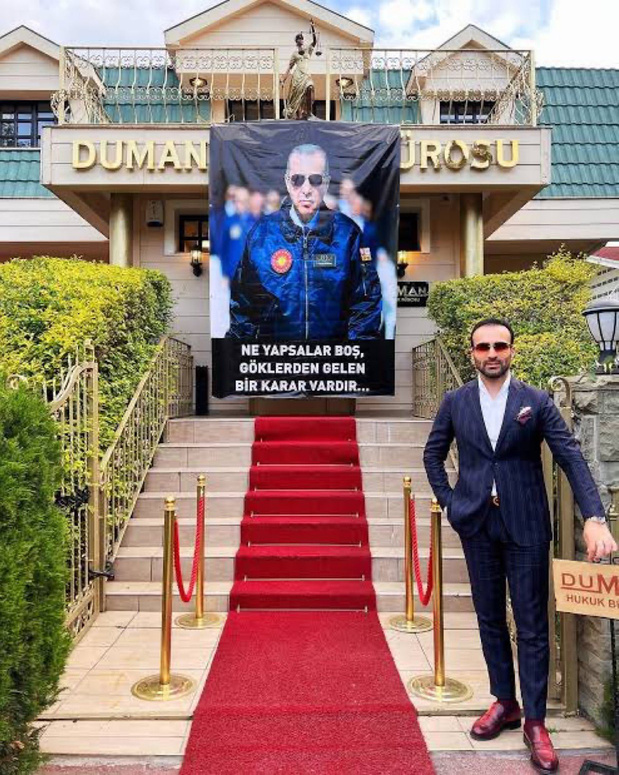 Lüks yaşantısı ile gündem olmuştu: Avukat Cem Duman gözaltına alındı - Resim: 0