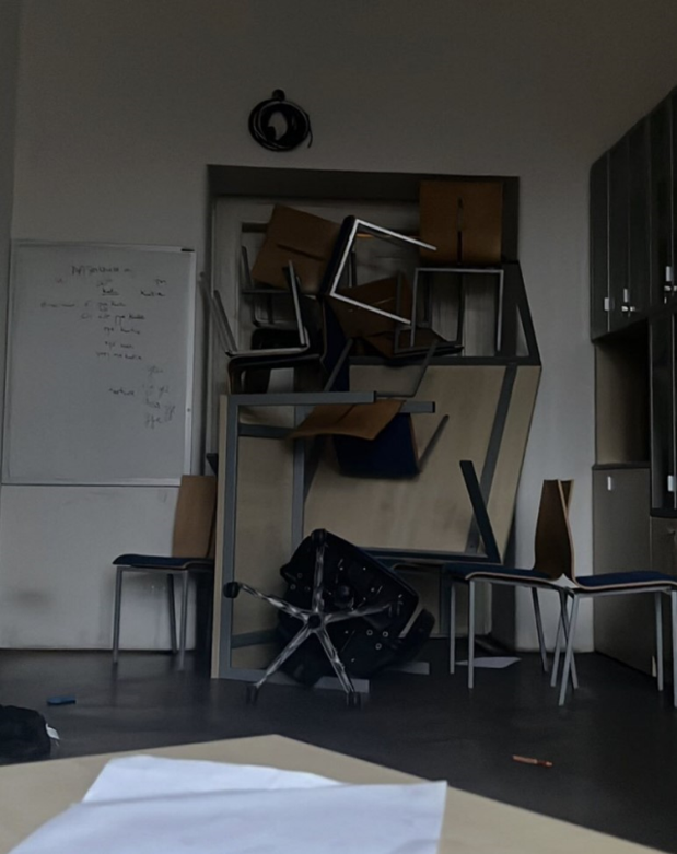 Çekya'nın başkenti Prag'ta bir üniversitede silahlı saldırı düzenlendi - Resim: 1