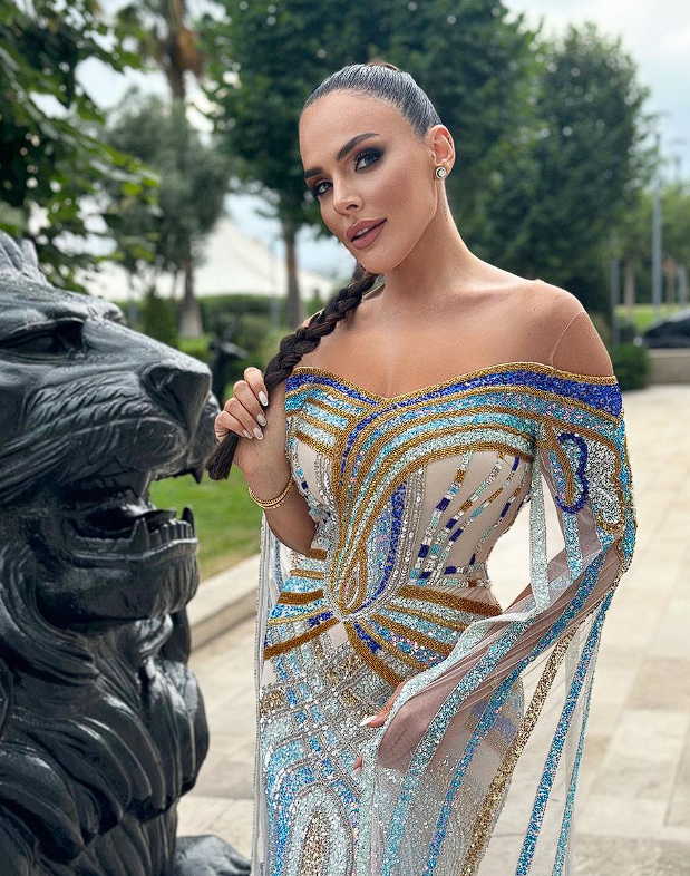 Alın teriyle para kazanıyor yatak teriyle değil! Yeşim Salkım'dan Buket Aydın'a 'Ebrar Karakurt' tepkisi - Resim: 2