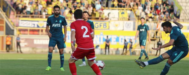 F.Bahçe ilk hazırlık maçında zorlanmadı - Resim: 0