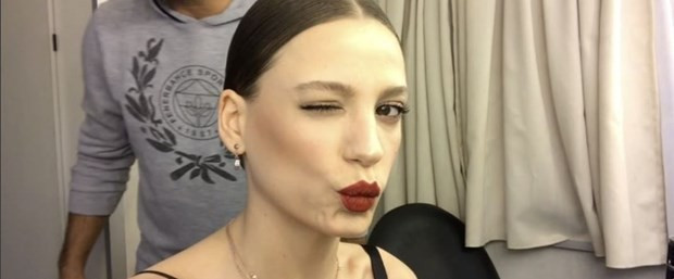 Fi dizisinin sezon finalinde güldüren hata! - Resim: 2