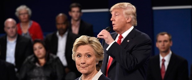 Trump'ın başı bu kez Lindsay Lohan ile dertte! Yatakta... - Resim: 1